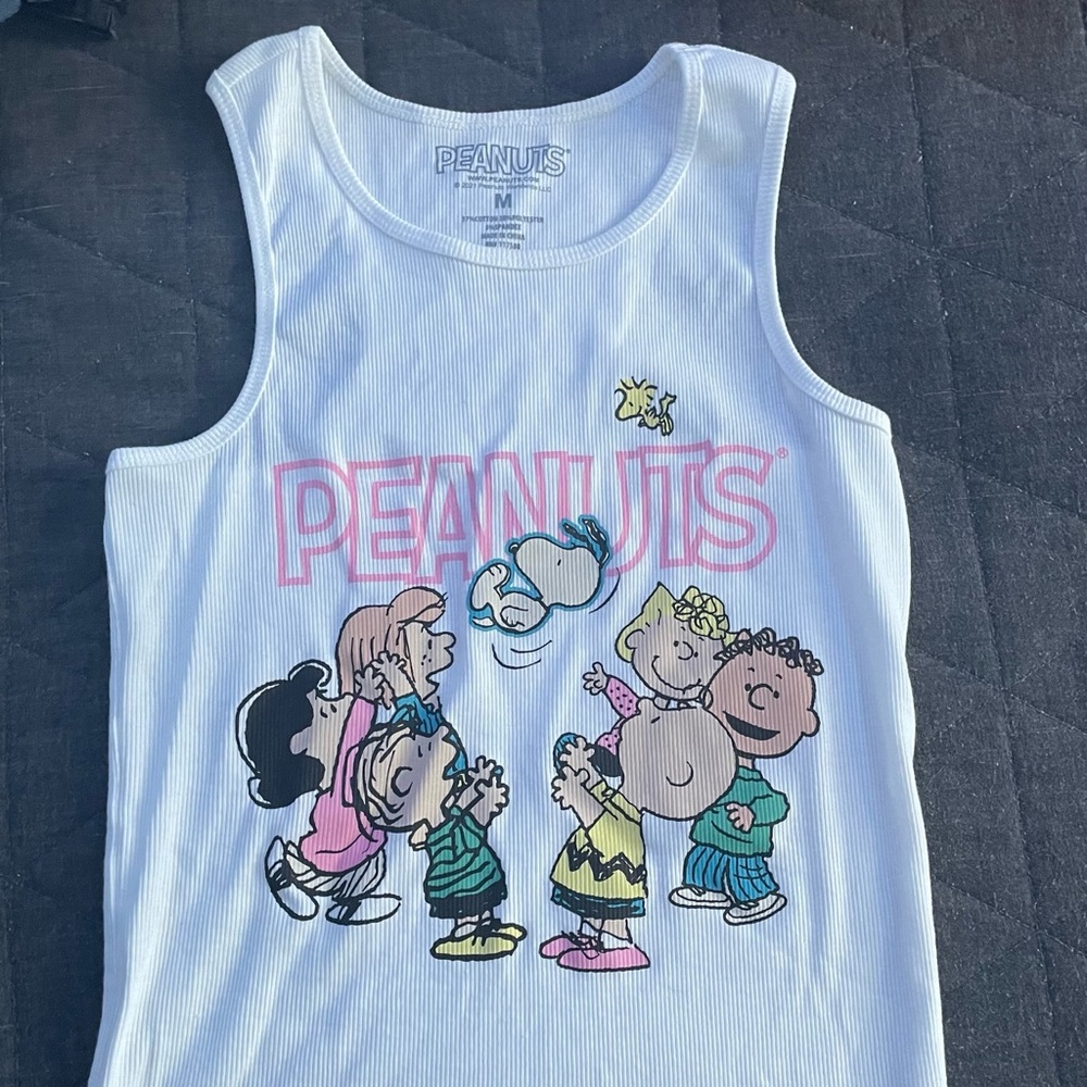 Peanuts white tank top